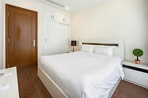 Luxury Landmark - Linh's Apartment