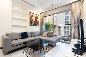 Luxury Landmark - Linh's Apartment