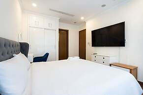 Luxury Landmark - Linh's Apartment