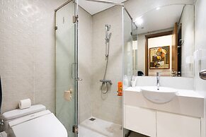 Luxury Landmark - Linh's Apartment