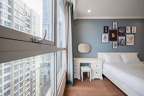 Luxury Landmark - Linh's Apartment
