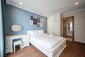 Luxury Landmark - Linh's Apartment