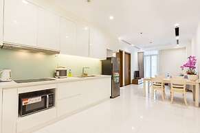 Luxury Landmark - Linh's Apartment