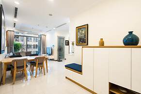 Luxury Landmark - Linh's Apartment