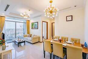 Luxury Landmark - Linh's Apartment