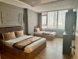 Skymoon Airport Hotel