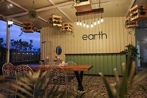 Earth Hotels