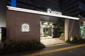 R Hotel Namba South