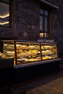 Assos Troy Port Hotel