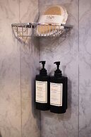 Assos Troy Port Hotel