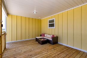 Lemon Breeze - 2521 Bienville 5 Bedroom Home by RedAwning