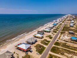 Lemon Breeze - 2521 Bienville 5 Bedroom Home by RedAwning