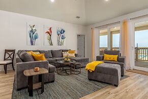 Lemon Breeze - 2521 Bienville 5 Bedroom Home by RedAwning