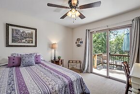 Heavenly Hilltop - 3-Level Home with Game Room by Yosemite Region Reso