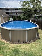 Bay View Bungalow By The Pier 4 Bedroom Home by RedAwning