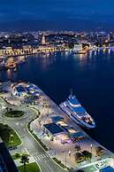 Levelup Apartment Split