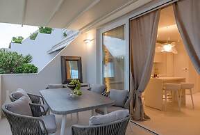 Levelup Apartment Split