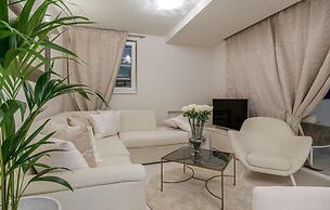 Levelup Apartment Split