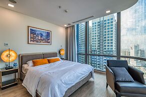 DongDong Skyview APT in Landmark81 Tower