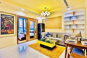 DongDong Skyview APT in Landmark81 Tower