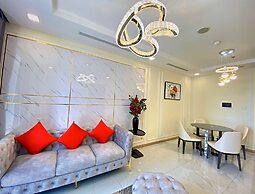 DongDong Skyview APT in Landmark81 Tower