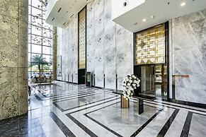 DongDong Skyview APT in Landmark81 Tower