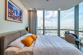 DongDong Skyview APT in Landmark81 Tower