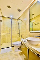 DongDong Skyview APT in Landmark81 Tower