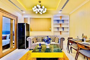 DongDong Skyview APT in Landmark81 Tower