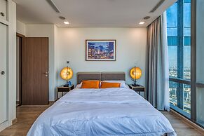 DongDong Skyview APT in Landmark81 Tower