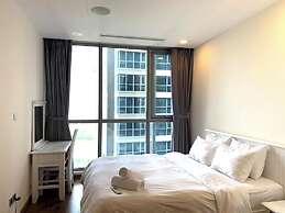 DongDong LUX APT - Vinhomes Central Park