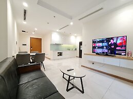 DongDong LUX APT - Vinhomes Central Park