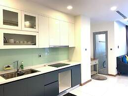 DongDong LUX APT - Vinhomes Central Park