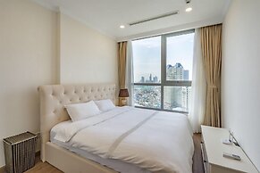 DongDong LUX APT - Vinhomes Central Park