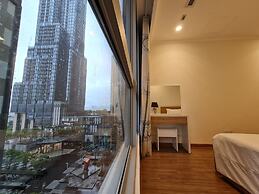 DongDong LUX APT - Vinhomes Central Park
