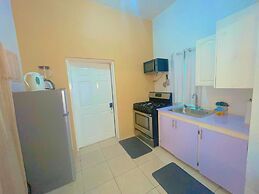 A taste of Jamaica Lavern place