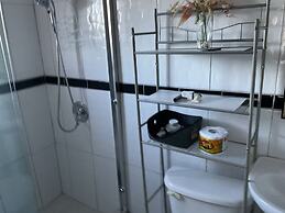 A taste of Jamaica Lavern place