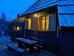 Koča Kronca - Velika planina