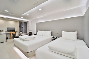 Busan Seomyeon YTT Hotel