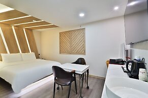 Busan Seomyeon YTT Hotel