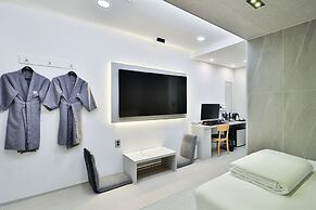 Busan Seomyeon YTT Hotel