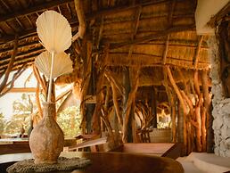 Cabañas Playa Condesa Tulum