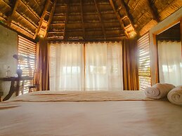 Cabañas Playa Condesa Tulum