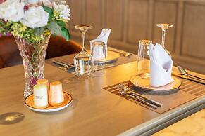 Afro Park Hotel and Health Club