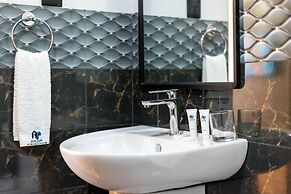 Afro Park Hotel and Health Club