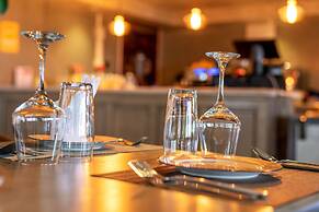 Afro Park Hotel and Health Club