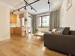 Apartamenty Garnizon by Q4Apartments