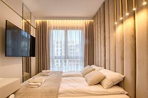 Apartamenty Garnizon by Q4Apartments