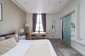 The Paddington Collection