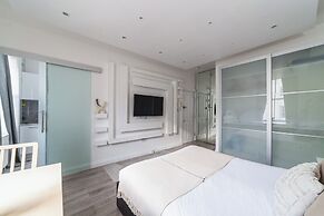 The Paddington Collection